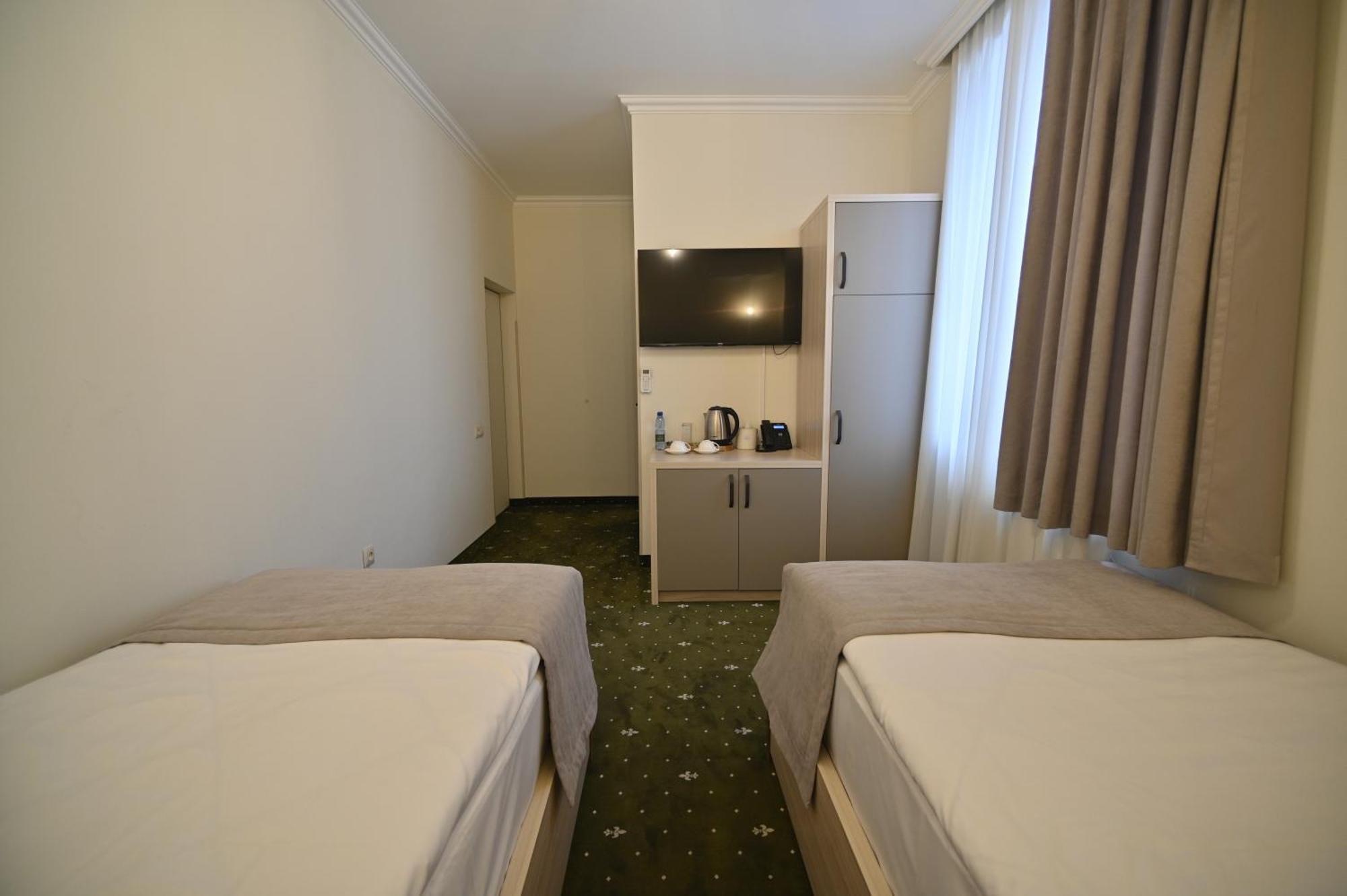 Colette Hotel Yerevan Exterior photo