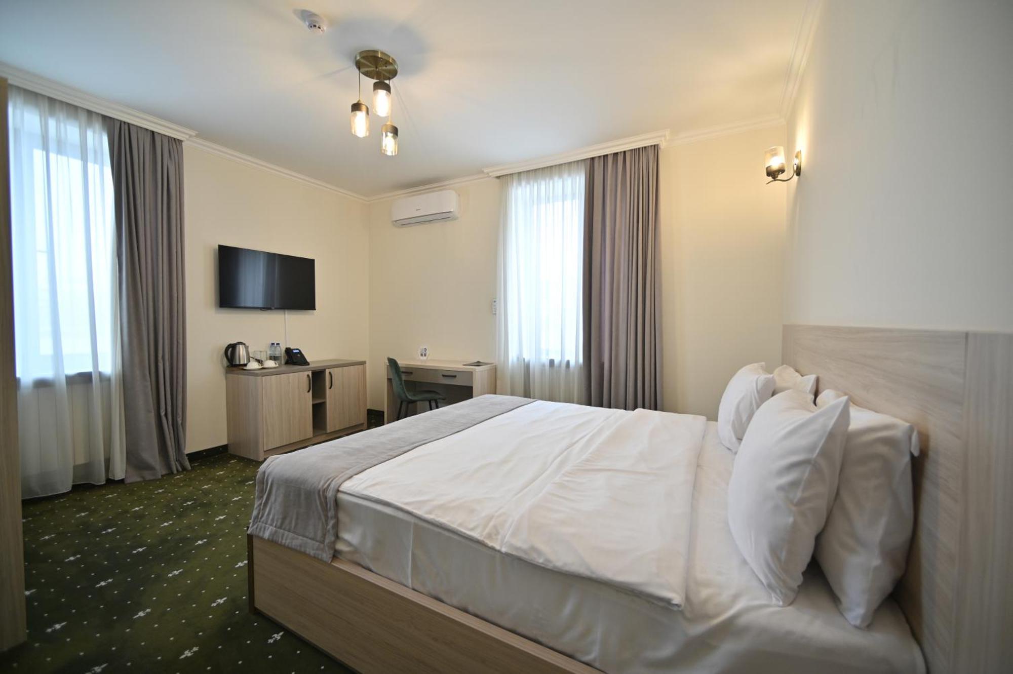 Colette Hotel Yerevan Exterior photo
