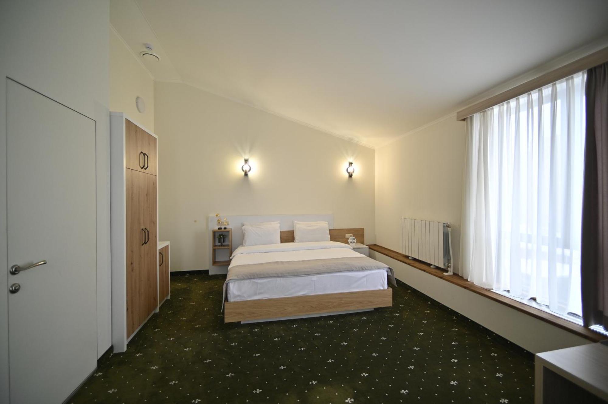 Colette Hotel Yerevan Exterior photo