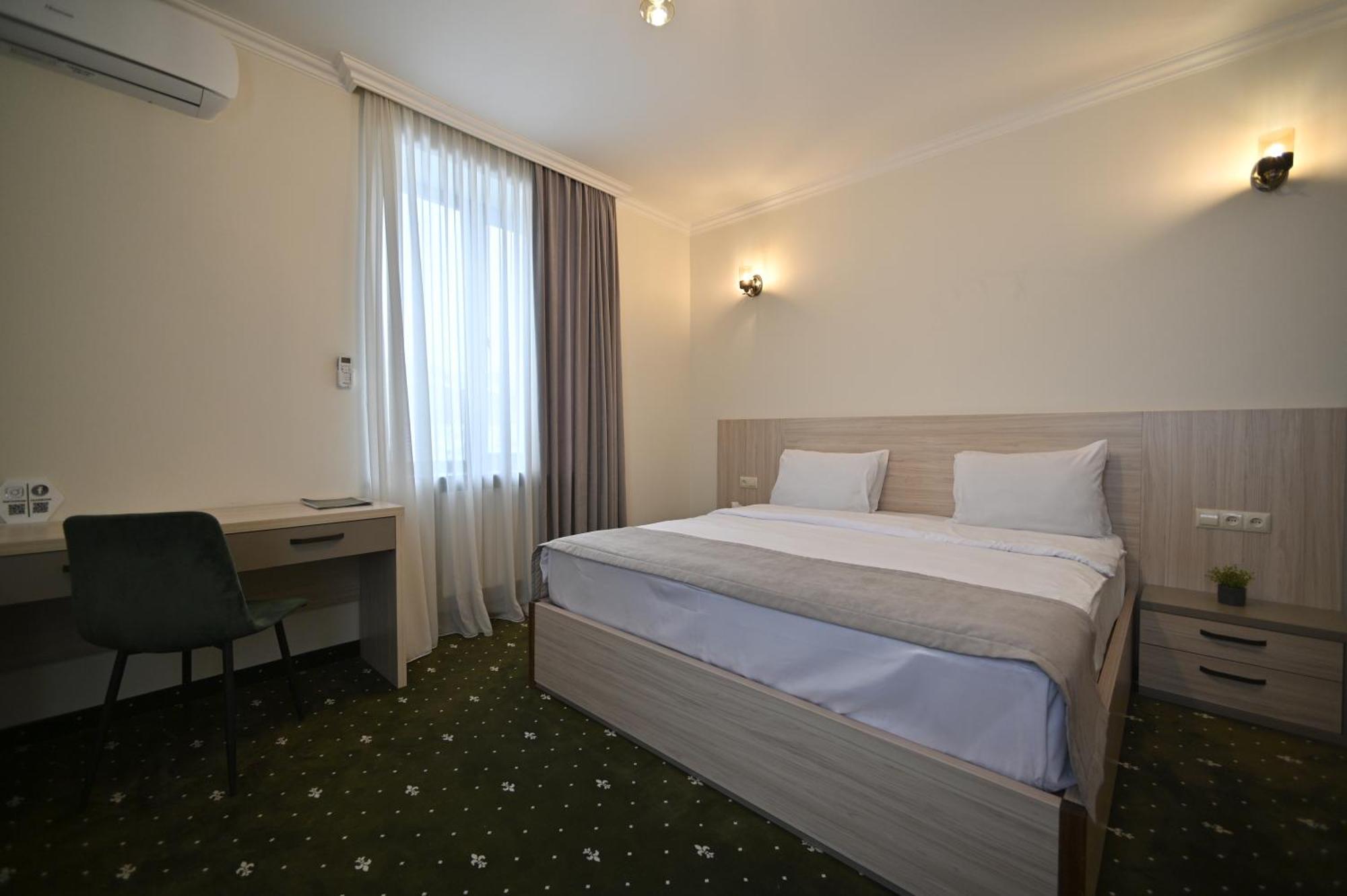 Colette Hotel Yerevan Exterior photo